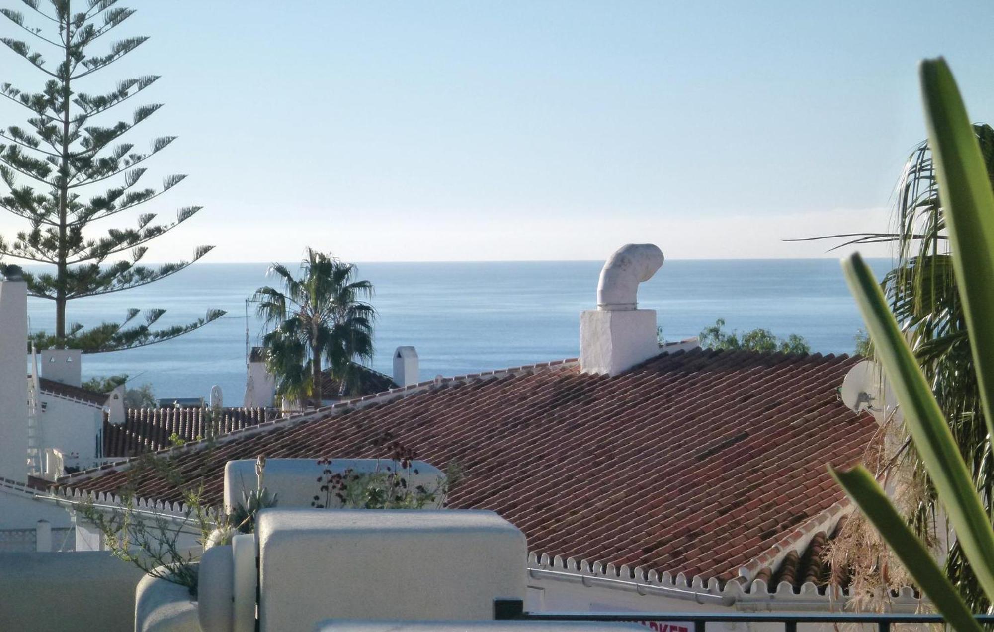 Cozy Home In Nerja With Wifi Eksteriør billede